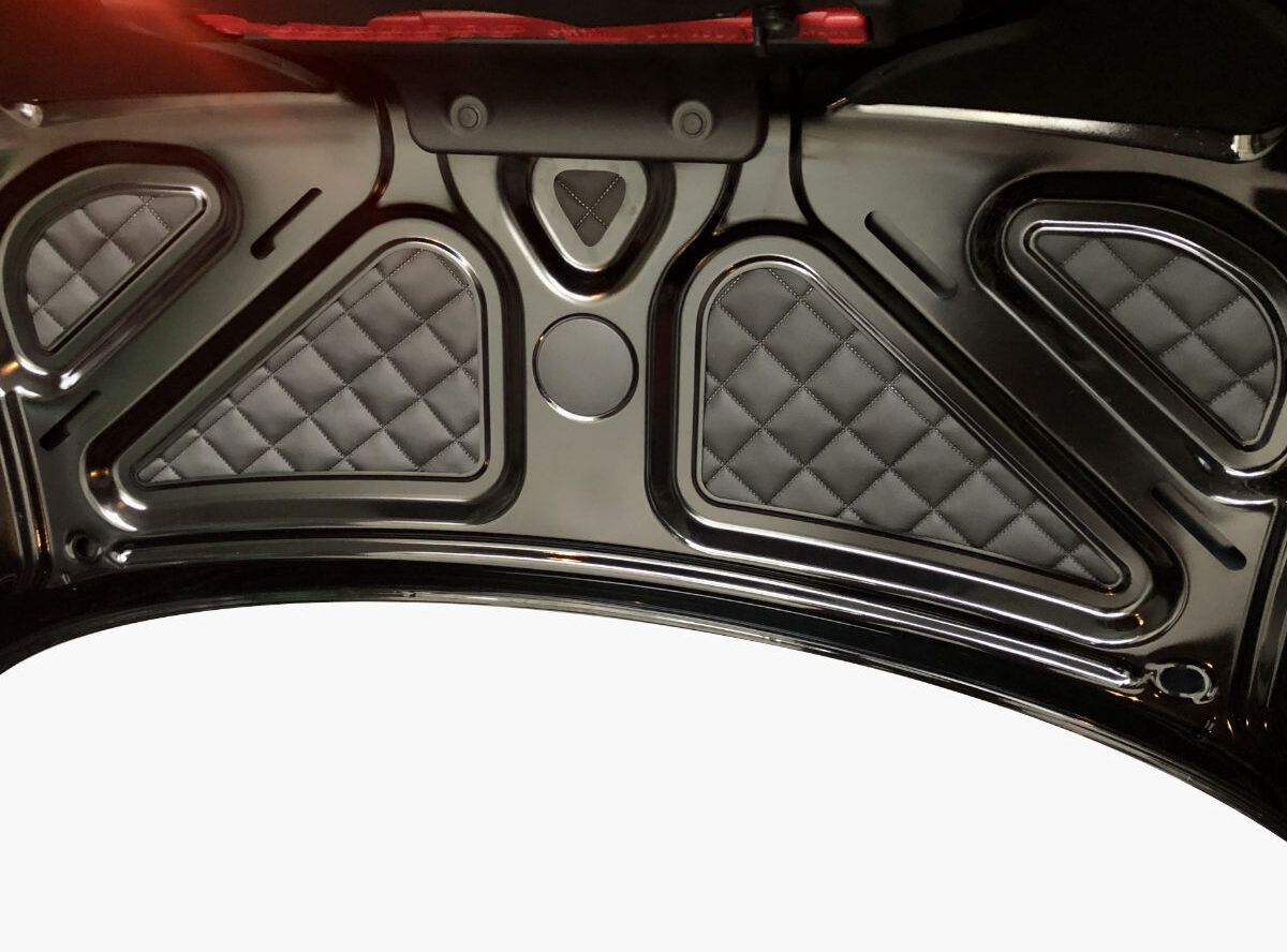 Mercedes SLK R172 Kofferraumdeckel Verkleidung Schwarz 5x5 Steppprägung Mercedes SLK R172 Kofferraumdeckel Verkleidung Schwarz 5x5 Steppprägung